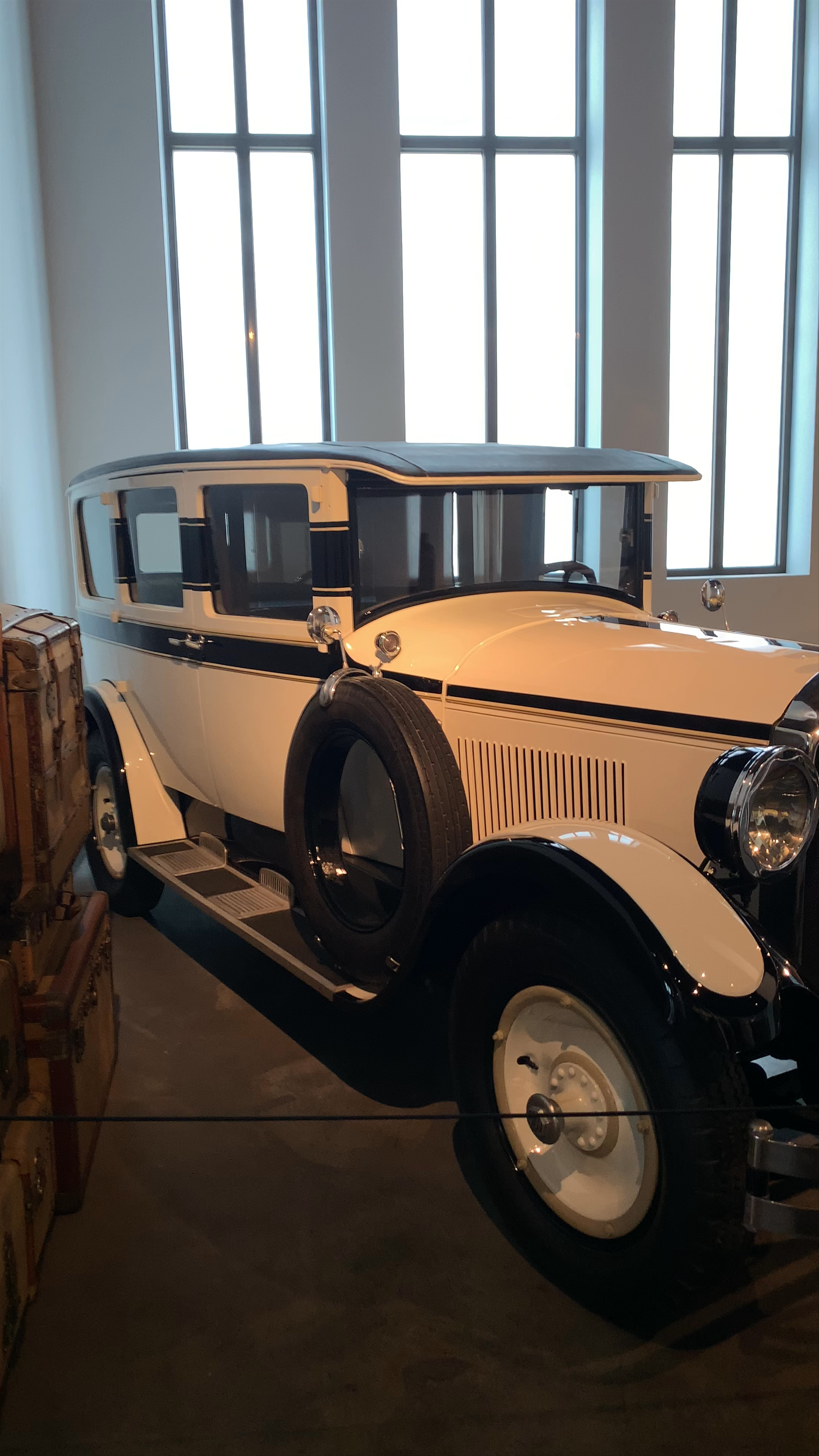 Vintage Elegance at Museo Automovilístico y de la Moda, Málaga
