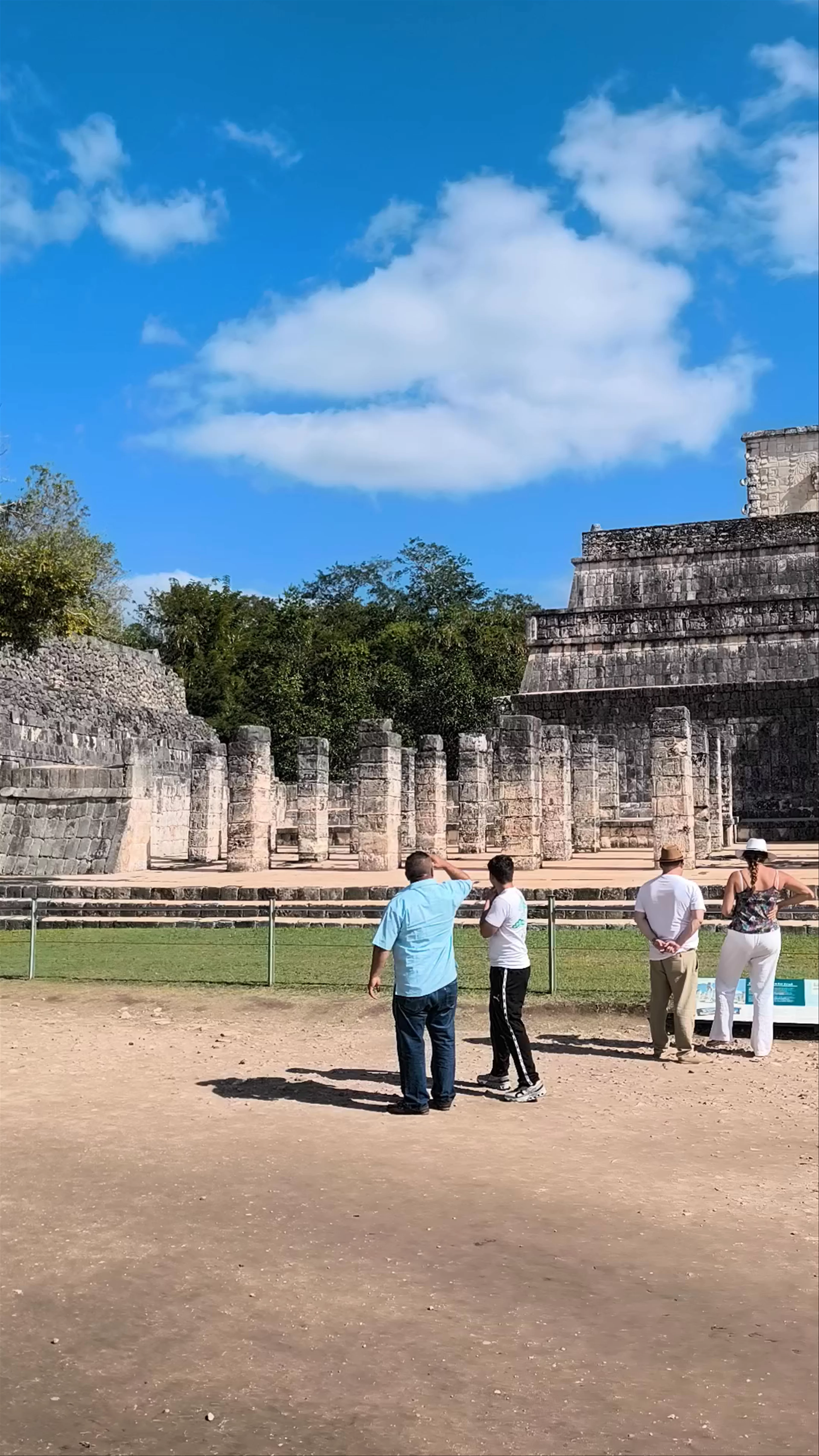 Templo de las Grandes Mesas
