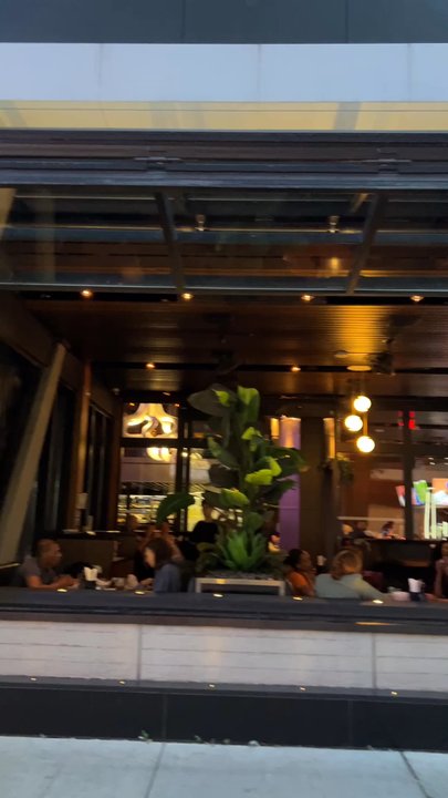 JOEY Eaton Centre - View of restaurant from outside - Canadian (New) Near Me - Toronto, Ontario