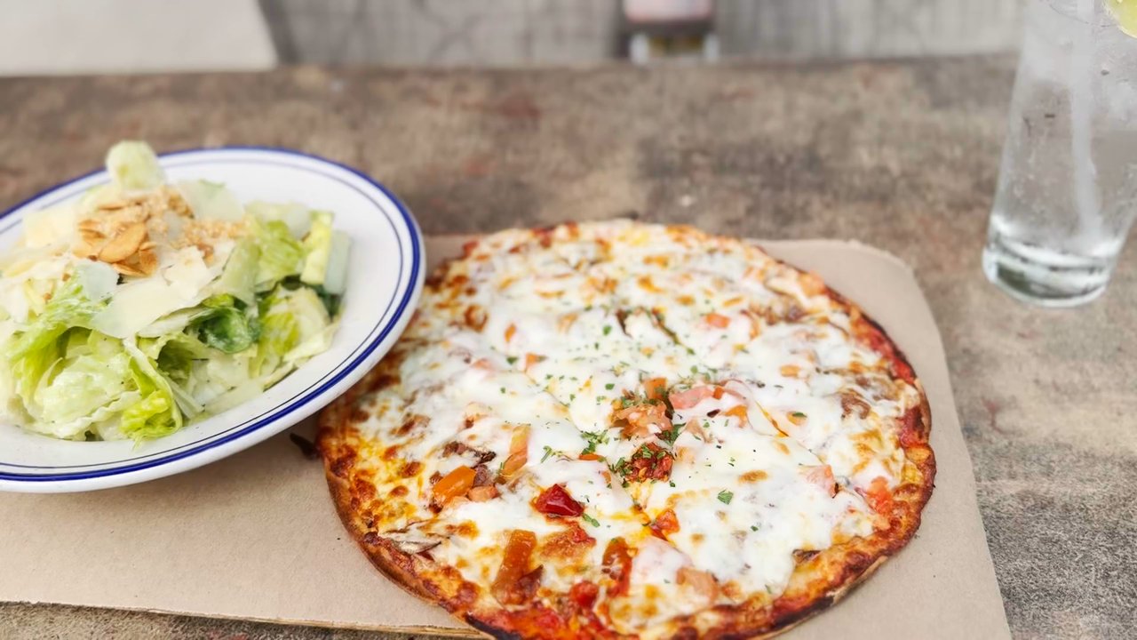 Eno’s Pizza Tavern - I WILL MARRY THIS PIZZA! - Pizza Near Me - Dallas, Texas