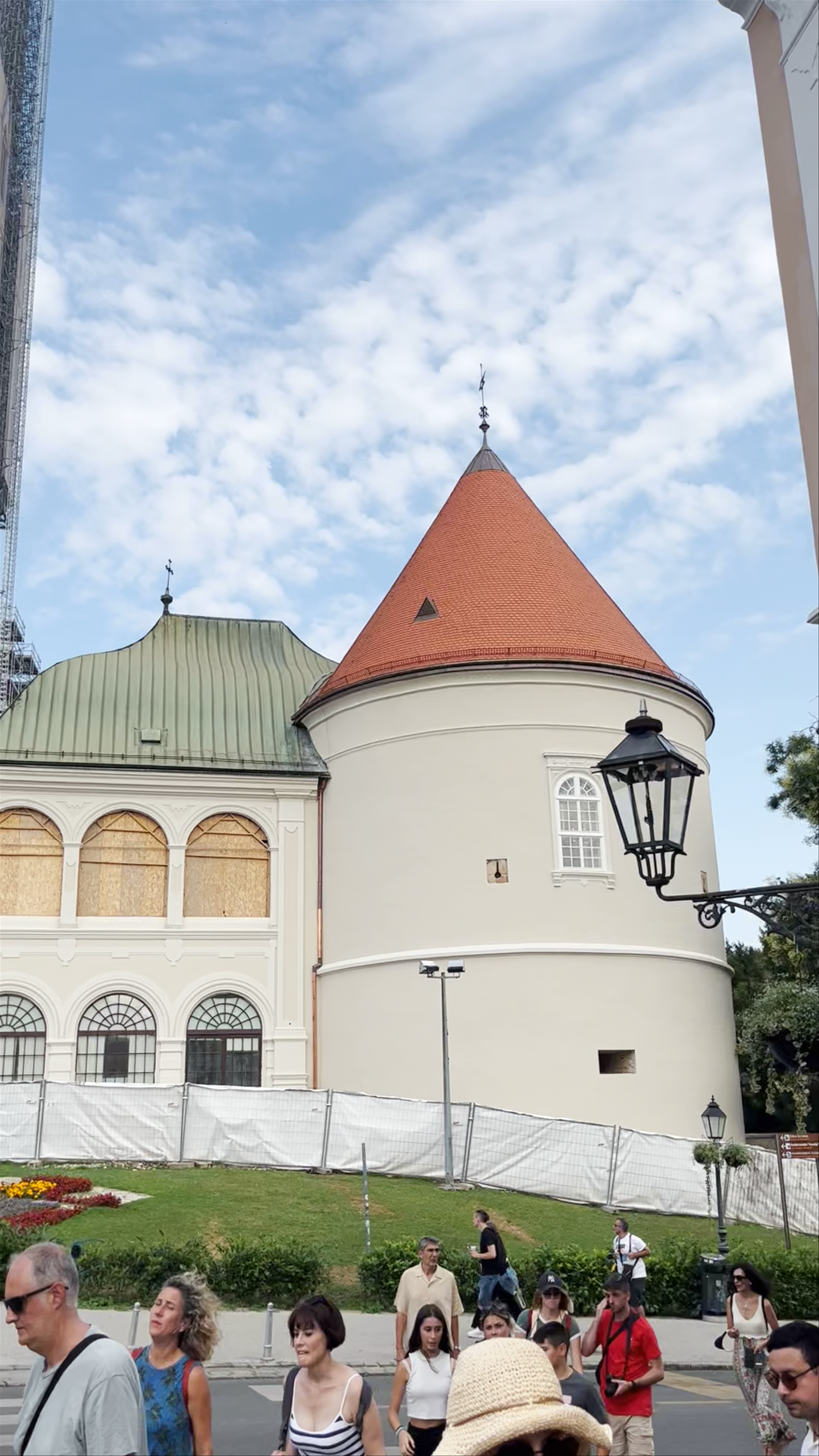 Catedral de Zagreb: Historic Majesty in the Heart of Zagreb