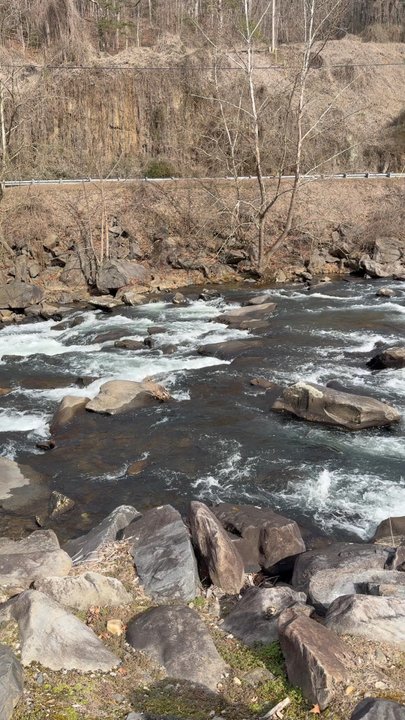 Tapoco Tavern - Resorts Near Me - Robbinsville, North Carolina