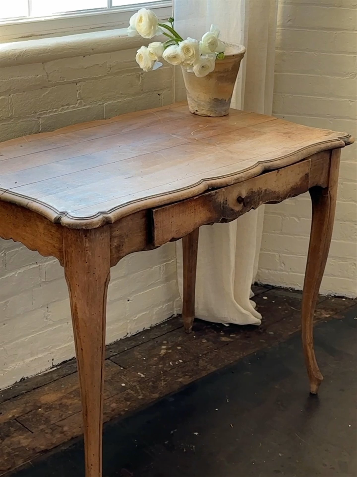 Scalloped Table