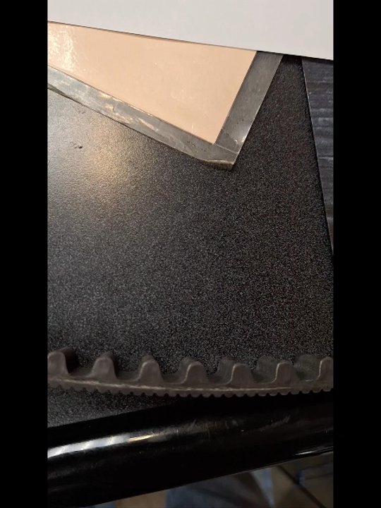 Willamette Valley Harley-Davidson - chaffed belt outter sides and 2 feet missing teeth - Motorcycle Dealers Near Me - Eugene, Oregon