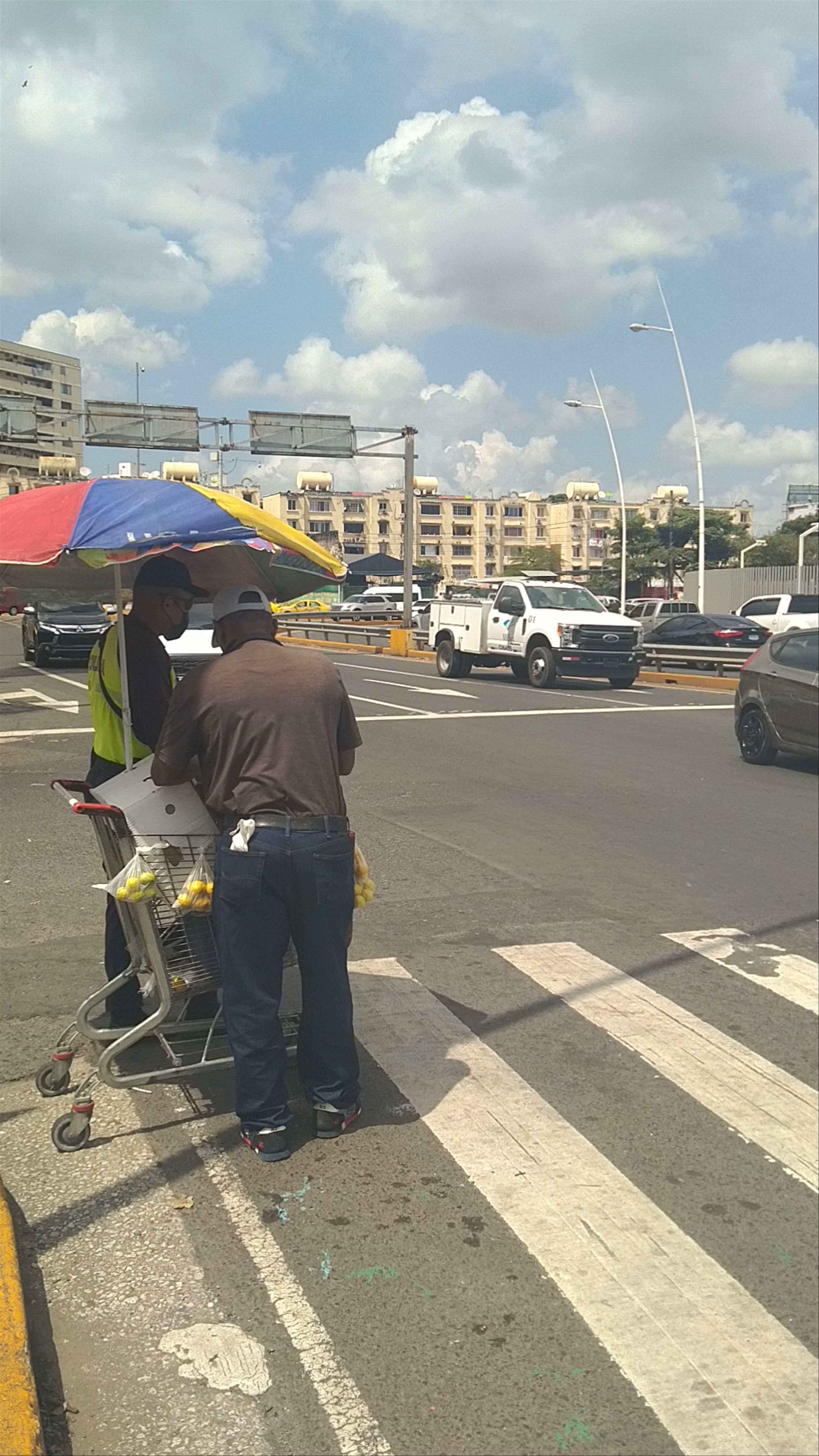 Mercado De Marisco Cinta Costera