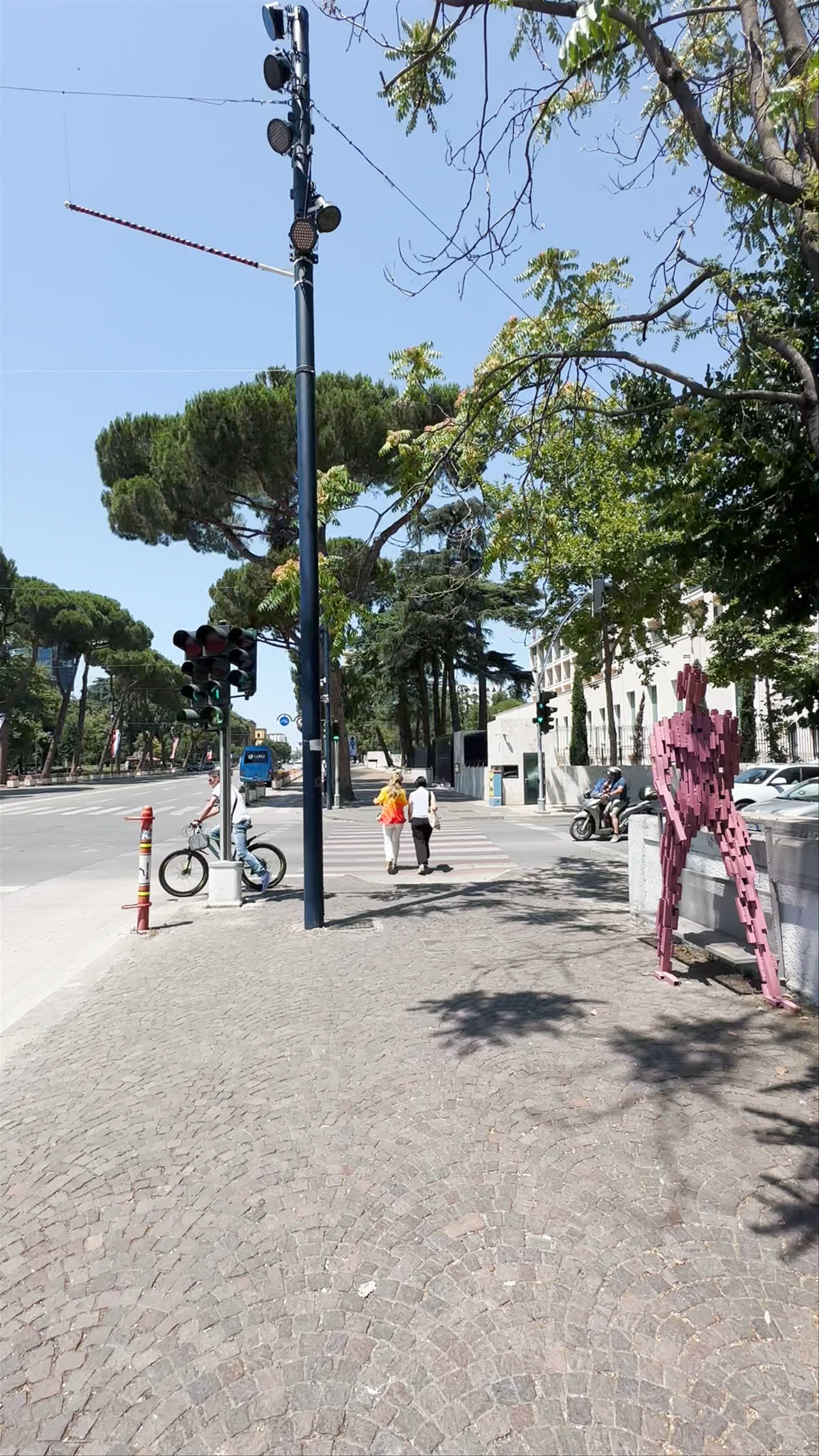 Modern Art "Steel People" Sculptures on Bulevardi Dëshmorët e Kombit, Tirana