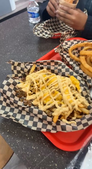 Tommy's Burger Co - Boss fries - Burgers Near Me - Richmond, California
