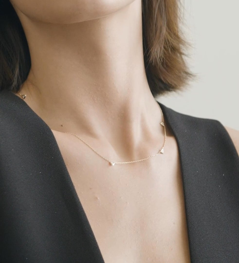 Knife-Edge Bezel Station Necklace | Trillion | 14k | Yellow Gold | chainLength: 16-18