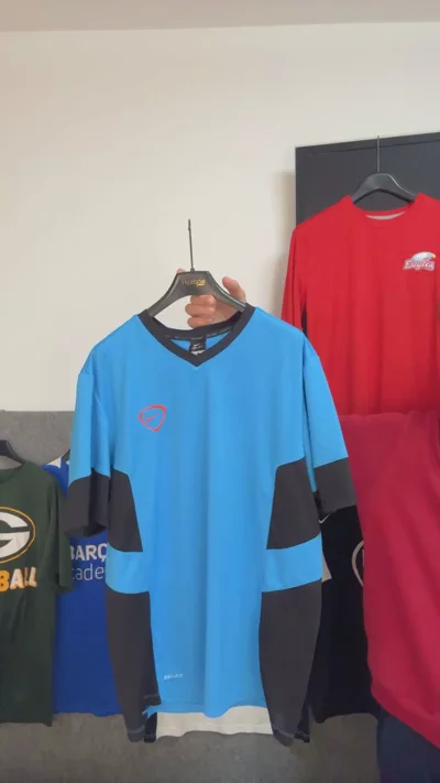 T-shirt sportiva Nike calcio Azzurra L