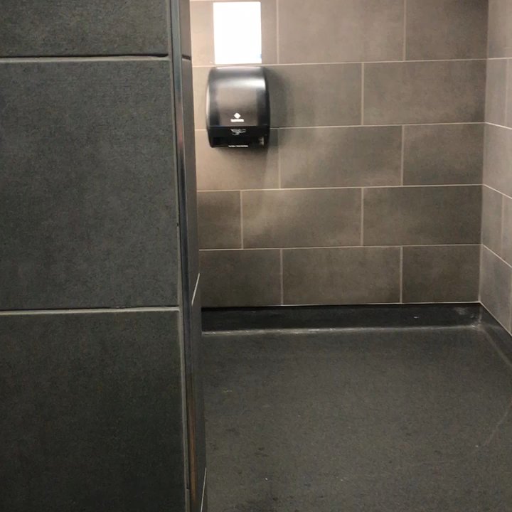 Raley's - Upstairs washrooms - Grocery Near Me - Sacramento, California
