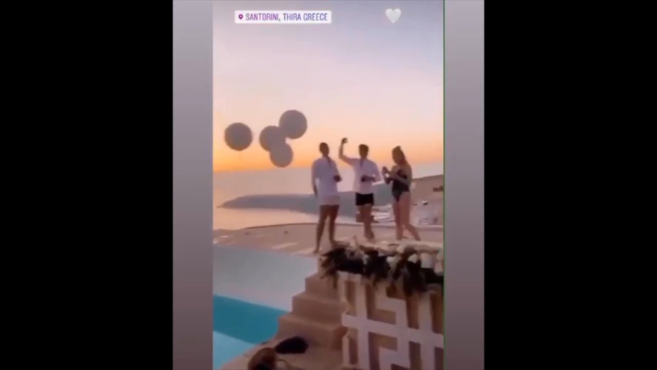 Fusion Girls - Party in Santorini - video
