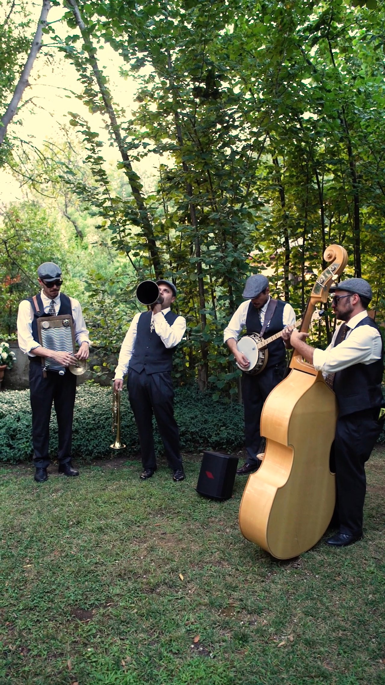 Bella Dixie - Live Song - video