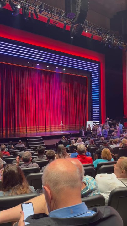 Penn & Teller - Magicians Near Me - Las Vegas, Nevada