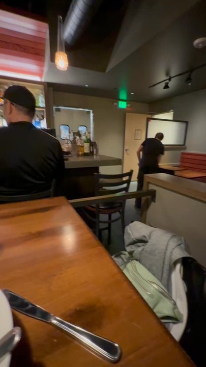 Agate Restaurant - Quick video of the inside of restaurant - Salad Near Me - Bainbridge Island, Washington