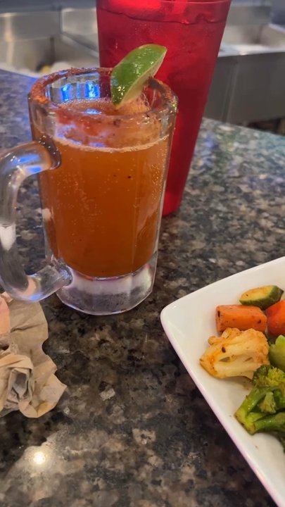 El Barquito - Seafood Near Me - Conroe, Texas