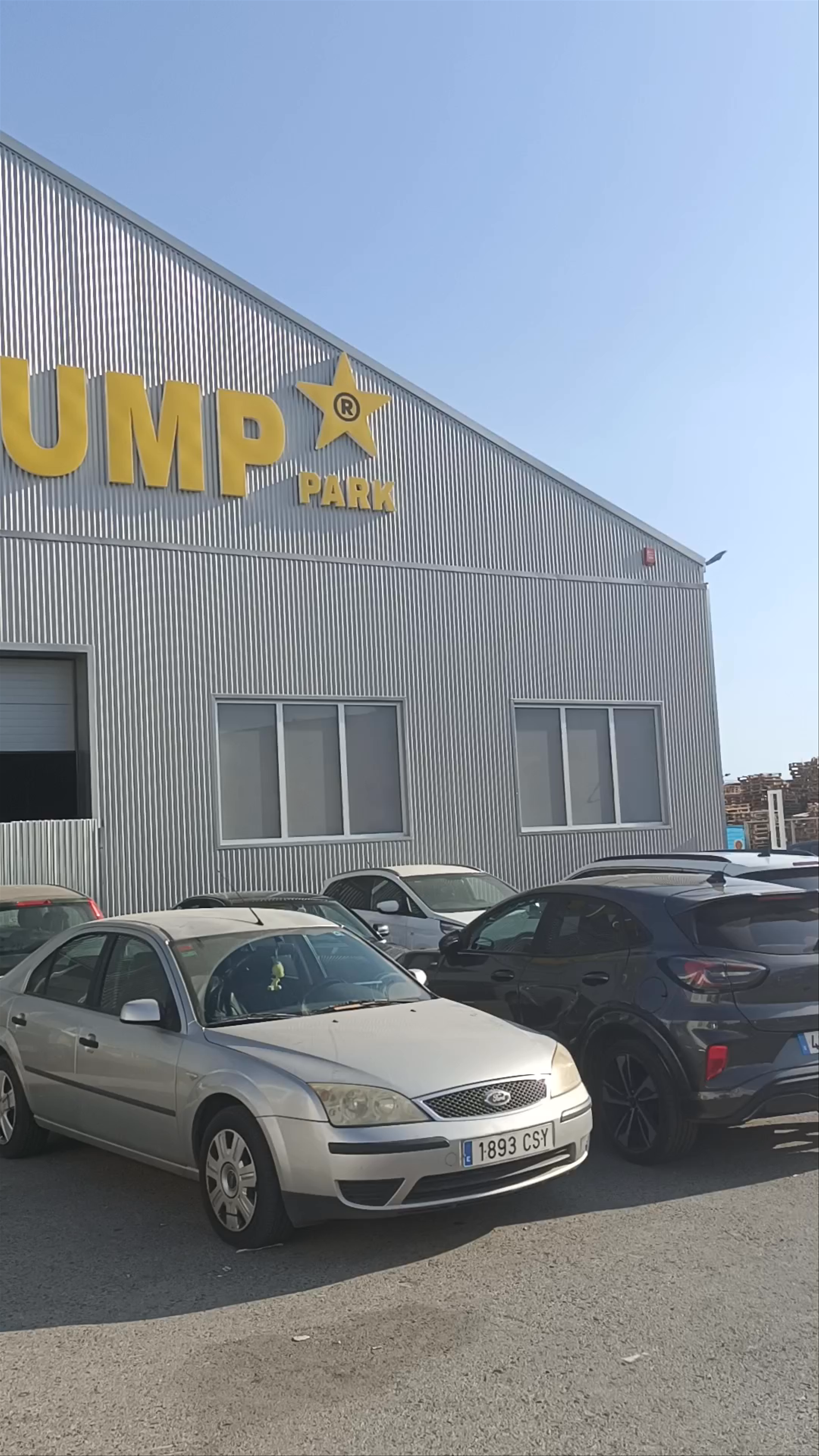 Star Jump Park: Ultimate Indoor Trampoline Adventure in Puente Tocinos