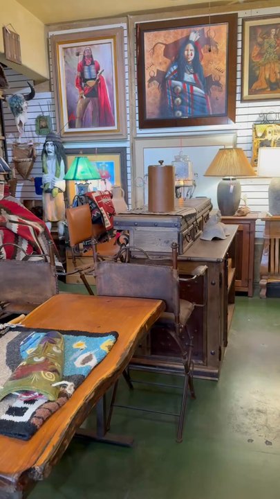 The Lazy Lizard - Great store - Used, Vintage & Consignment Near Me - Cave Creek, Arizona