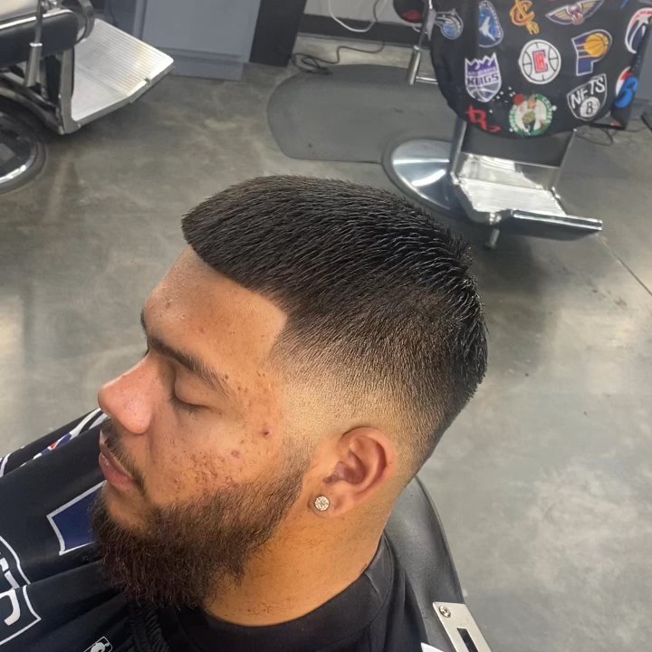 La's Finest Barber Shop - Haircut done by Ivan The Barber - Barbers Near Me - Cypress, California