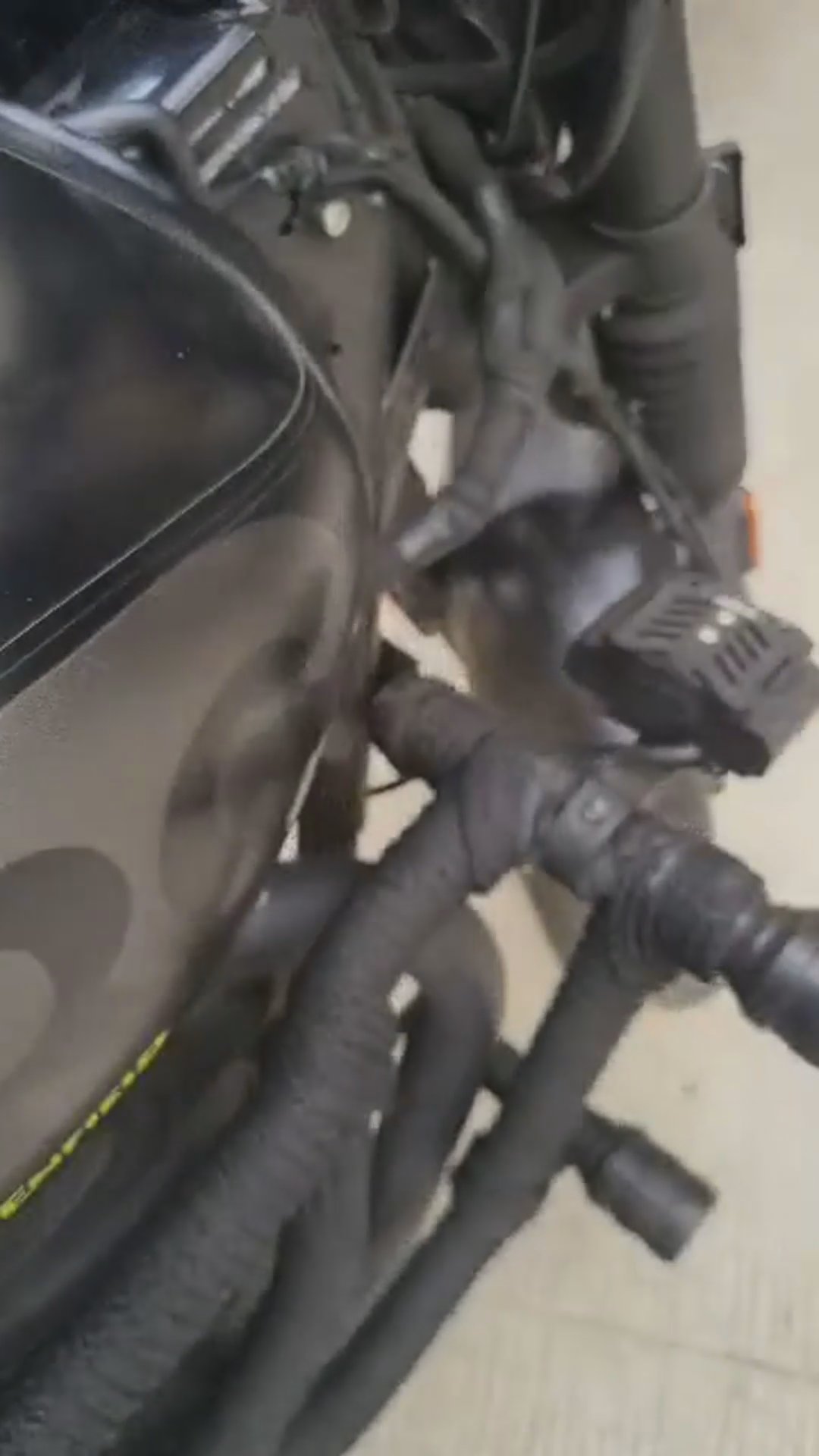 Walk-around video thumbnail