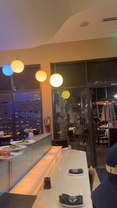 Bluefin - The main area of the restaurant - Sushi Bars Near Me - Newport Coast, California