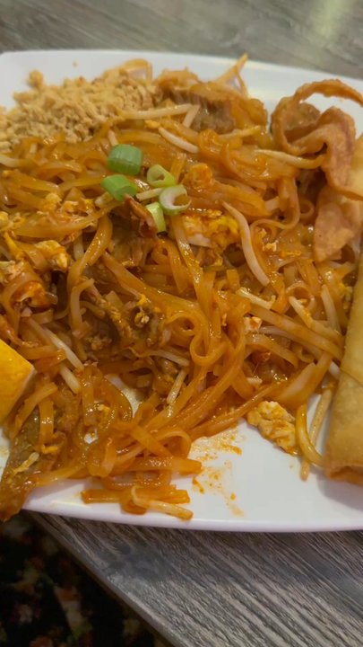 Thai E-San - Thai Near Me - Phoenix, Arizona