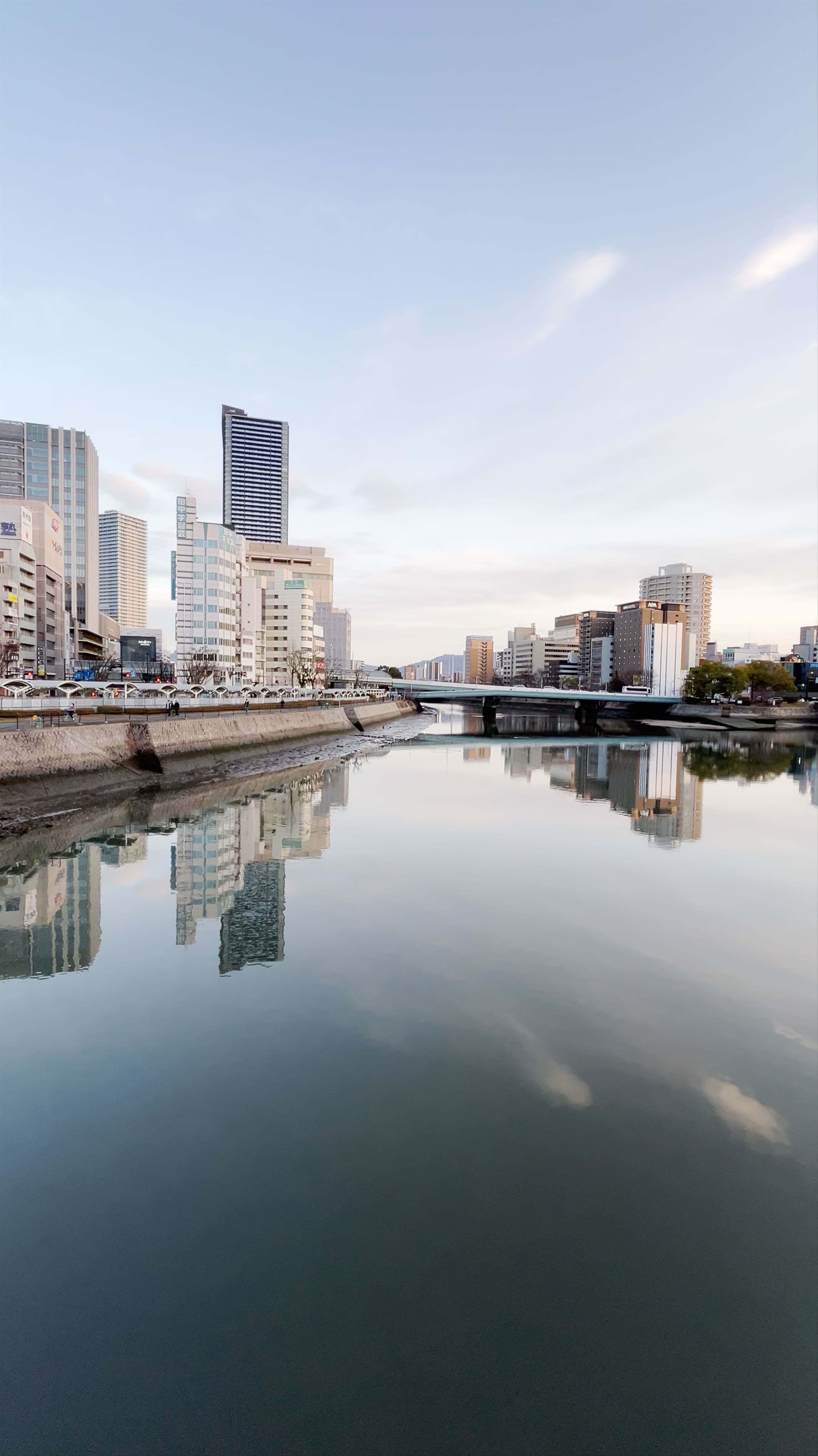 Sakae Bridge Reflections: Serene Urban Escape in Hiroshima