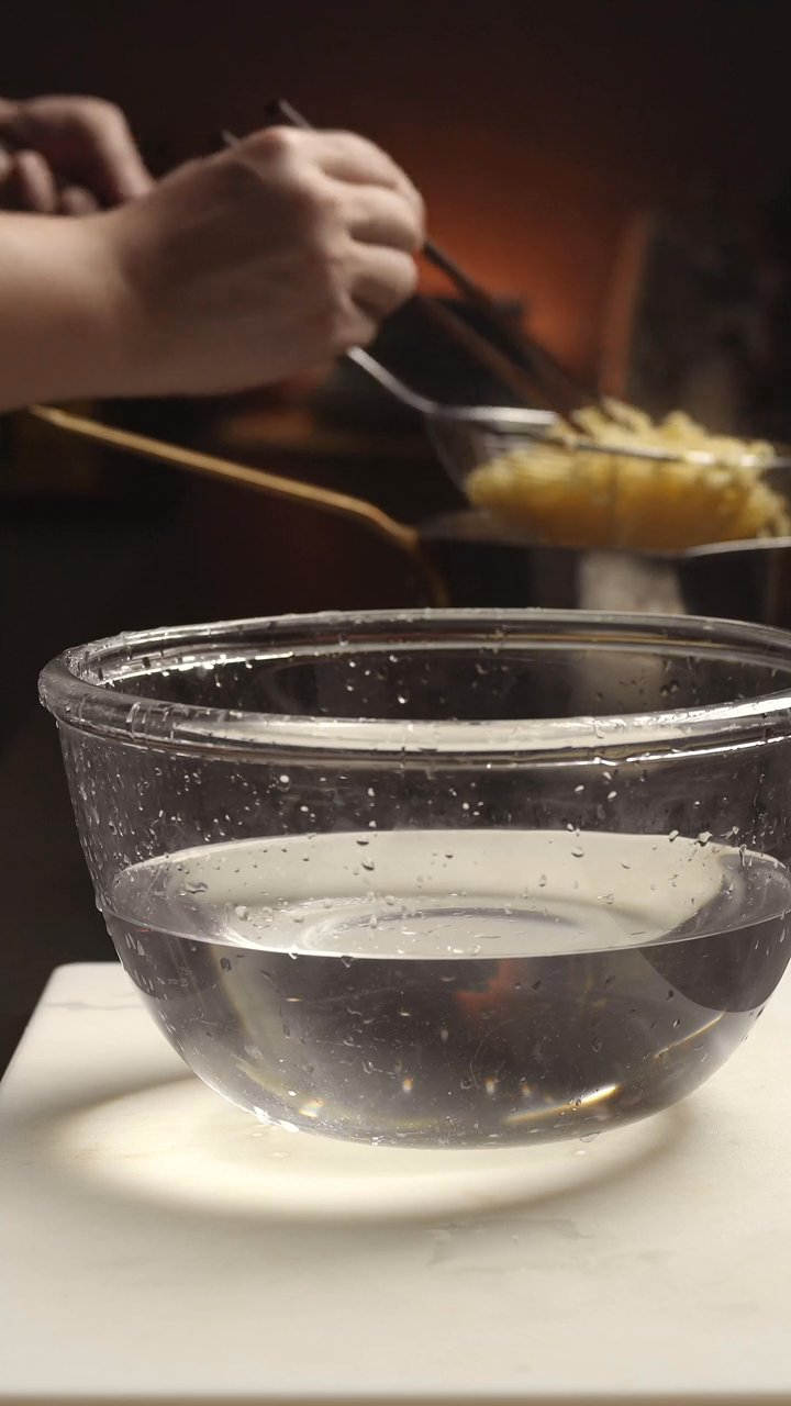 保存して後で見る
🎥 宇航 钱 · Pexels
#グルメ #和食 #飯テロ #japanesefood #foodie