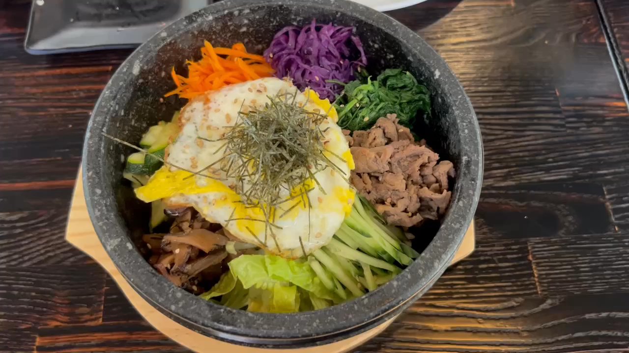 Oshio - Stone pot beef bimimbap sizzling and delicious - Korean Near Me - Chico, California