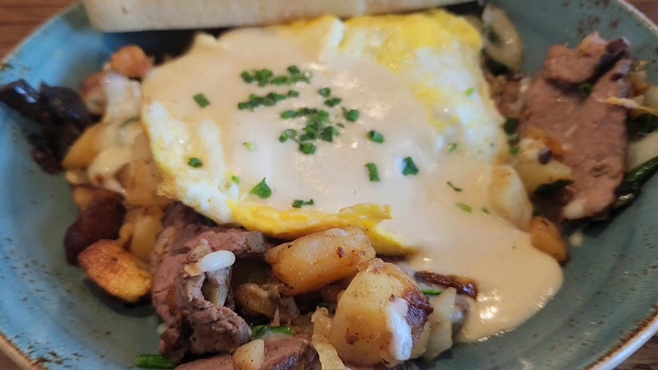 First Watch - Steak and Eggs Hash - Breakfast & Brunch Near Me - Raleigh, North Carolina