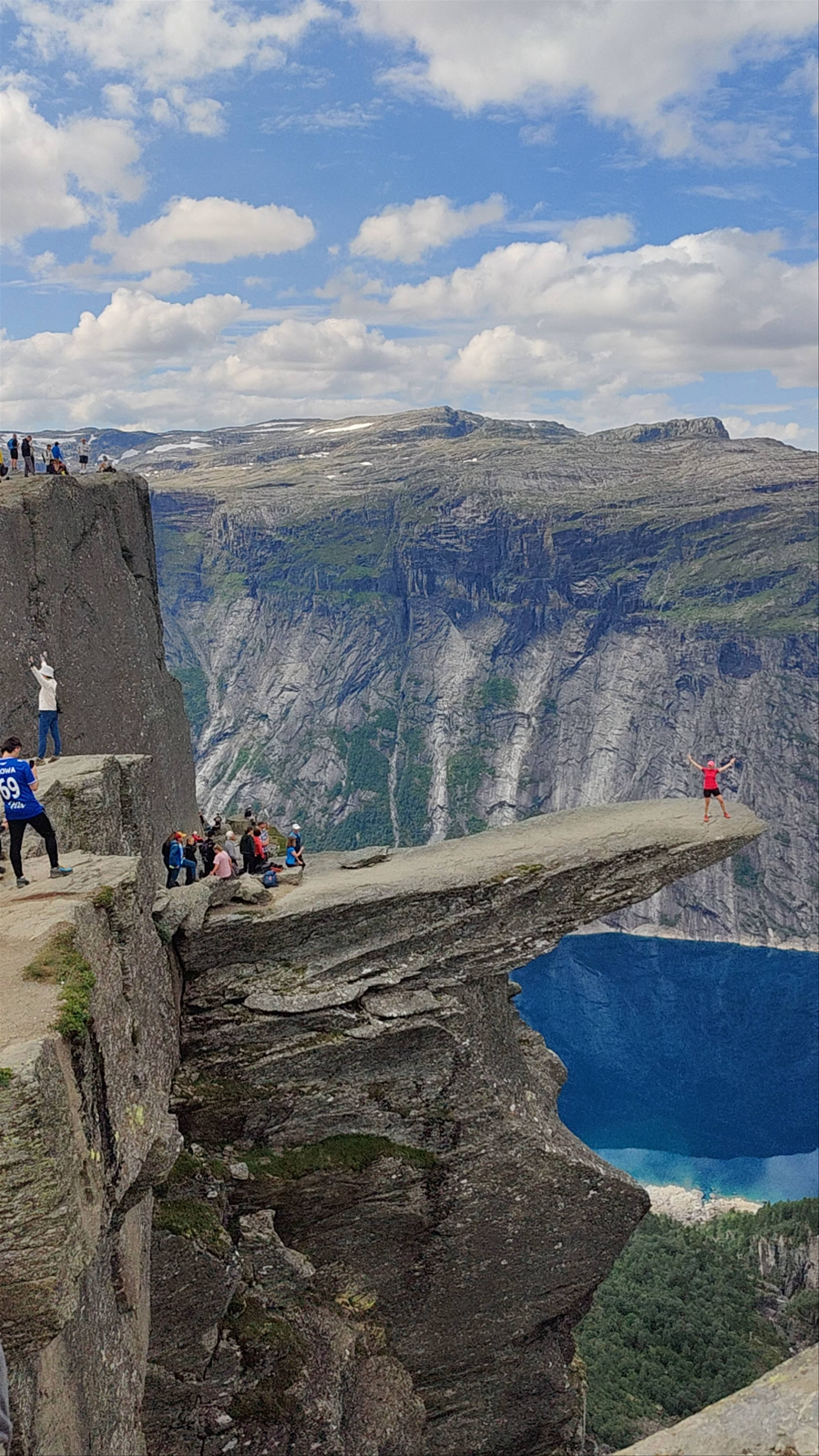 Trolltunga