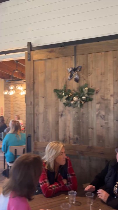 Grounds And Gold - Really pretty space! - Coffee & Tea Near Me - Arlington, Texas