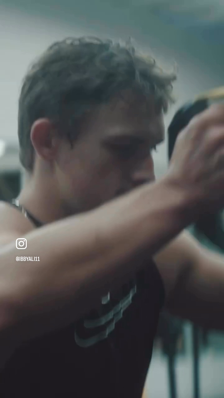 Ibby Ali/New Edge Alliance Athlete Simon Ward from Northern Maine Pioneers is an Absolute Specimen.