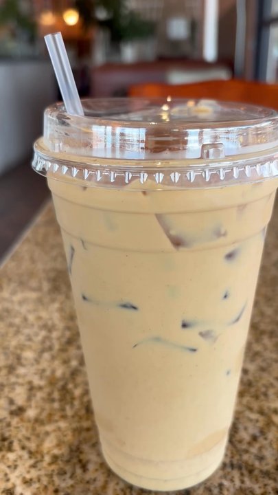 Coffeeville - Delish vanilla latte with cinnamon - Coffee & Tea Near Me - Watsonville, California