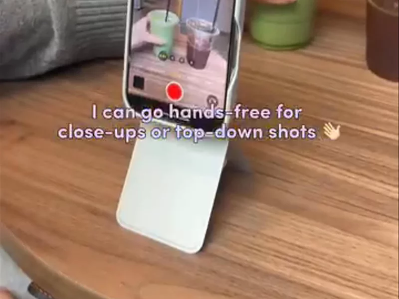 MOFT Phone Stand UGC