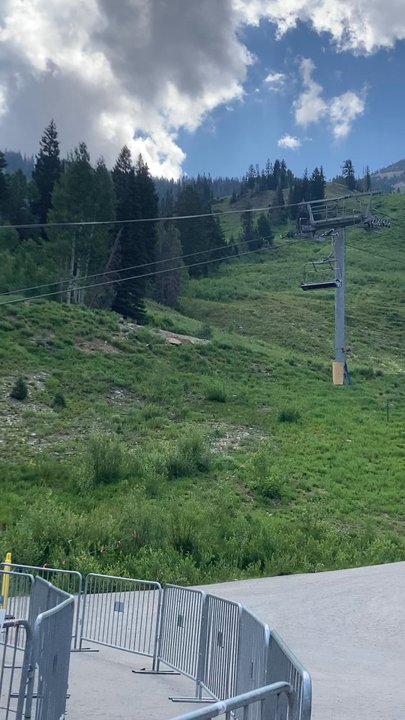 The Cliff Lodge - Ski Resorts Near Me - Snowbird, Utah