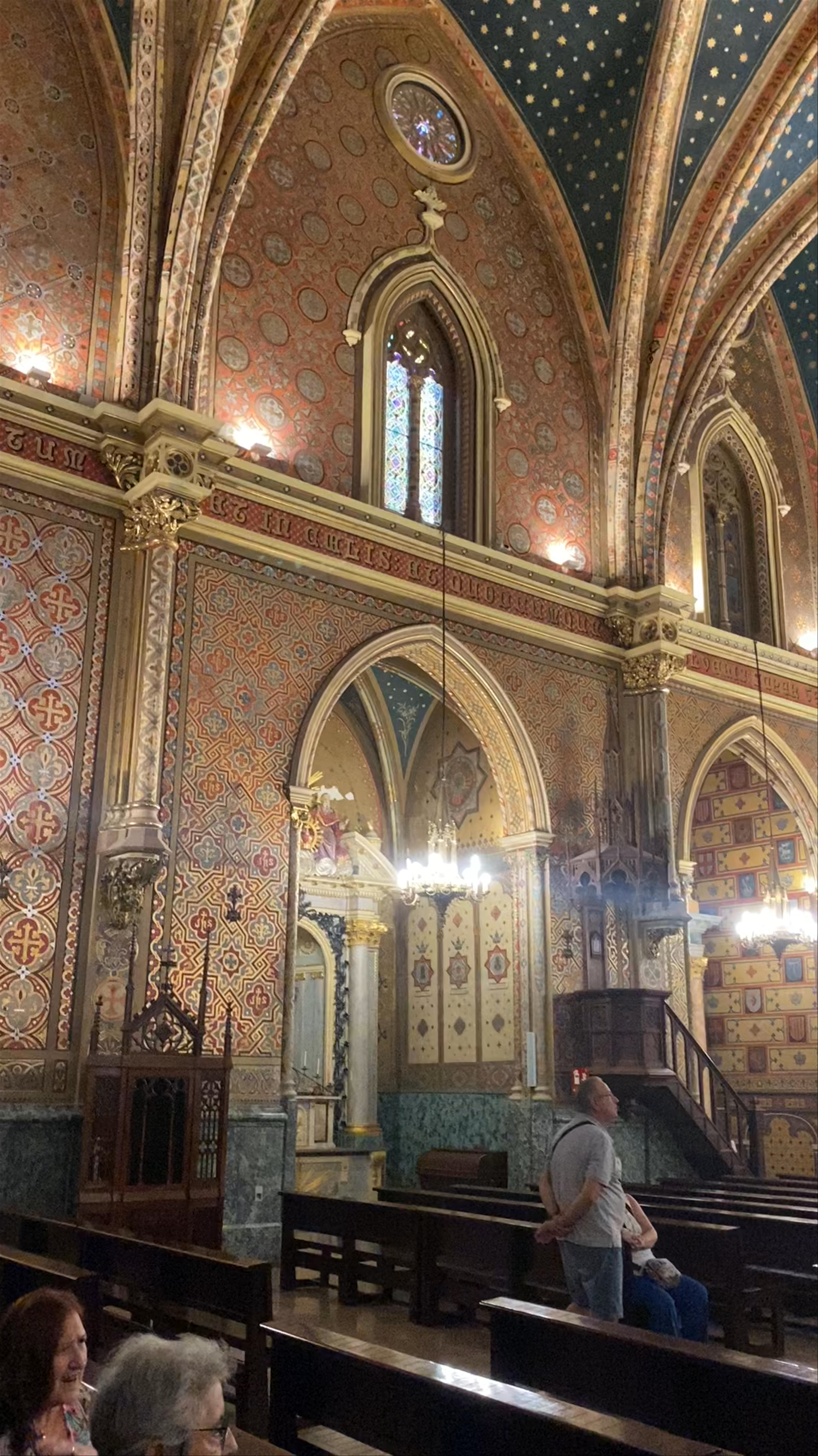 Iglesia de San Pedro: A Tapestry of Gothic Splendor in Teruel, Spain
