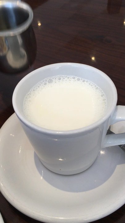 Munchies Cafe - Cafe con leche. - Cuban Near Me - Miami, Florida