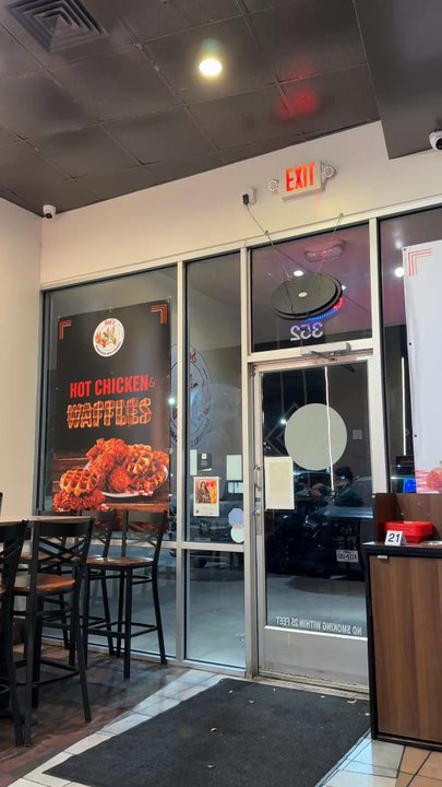 Sal's Nashville Hot Chicken - Halal Near Me - Plano, Texas