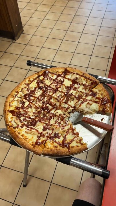 Donatello's Restaurant - Chicken bbq pizza. And haddock French coleslaw wrap - Pizza Near Me - Niagara Falls, New York