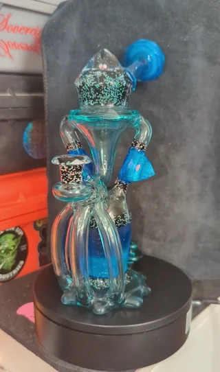 Preview pic of Dedicated Dabber - Fully Worked 2x3 Donut Drain Recycler