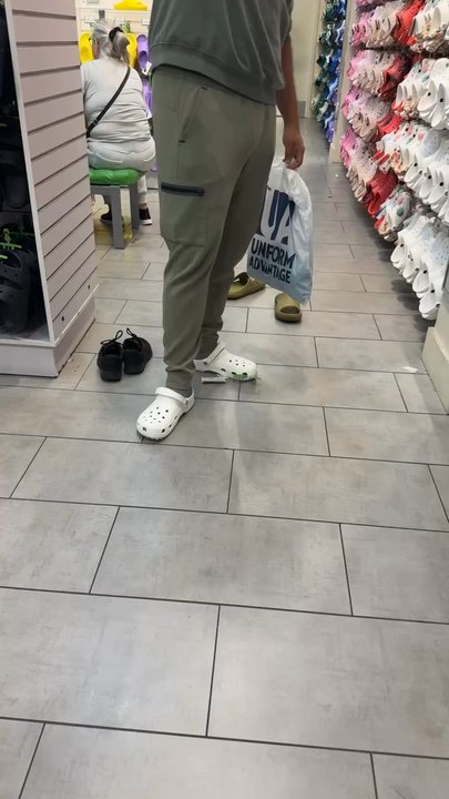 Crocs - Shoe Stores Near Me - Sunrise, Florida
