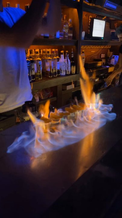Espit Chupitos - Shots being made - Bars Near Me - Barcelona, B