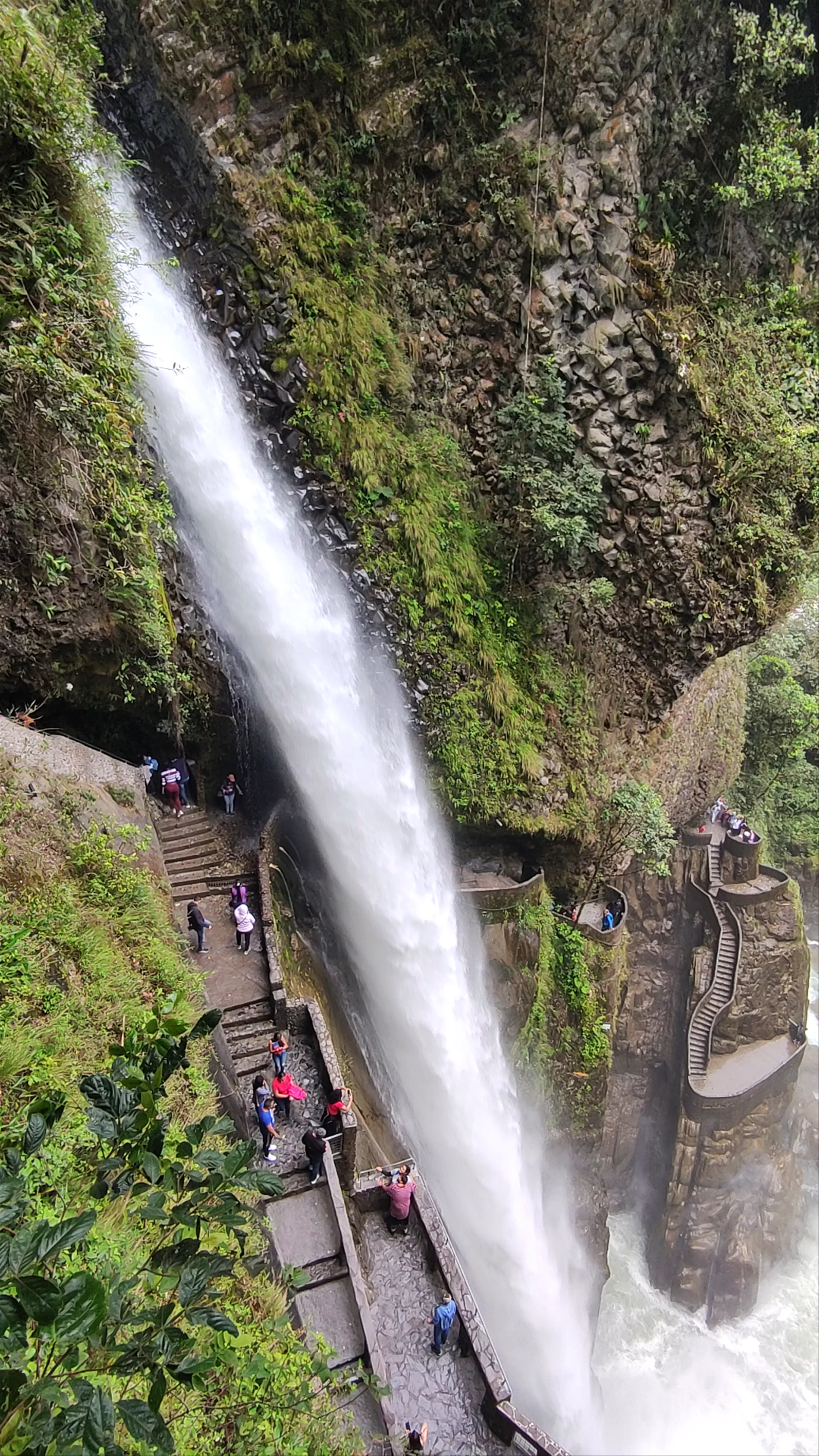 Cascada El Pailón