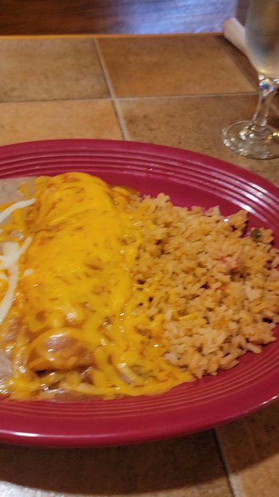 Los Compadres - Lunch special - Mexican Near Me - Oroville, California
