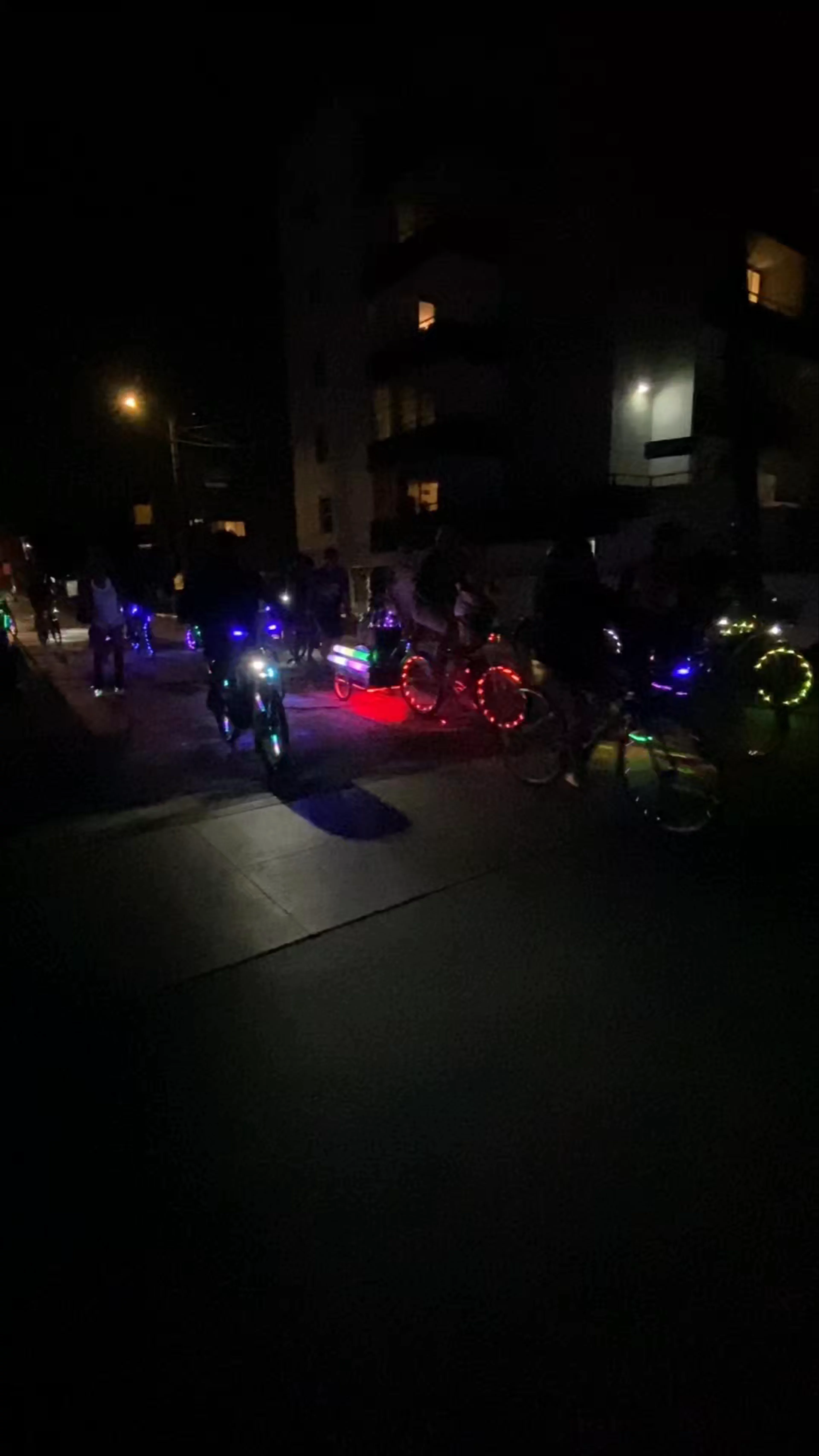 Start of Venice Beach bike/skate/walking trail