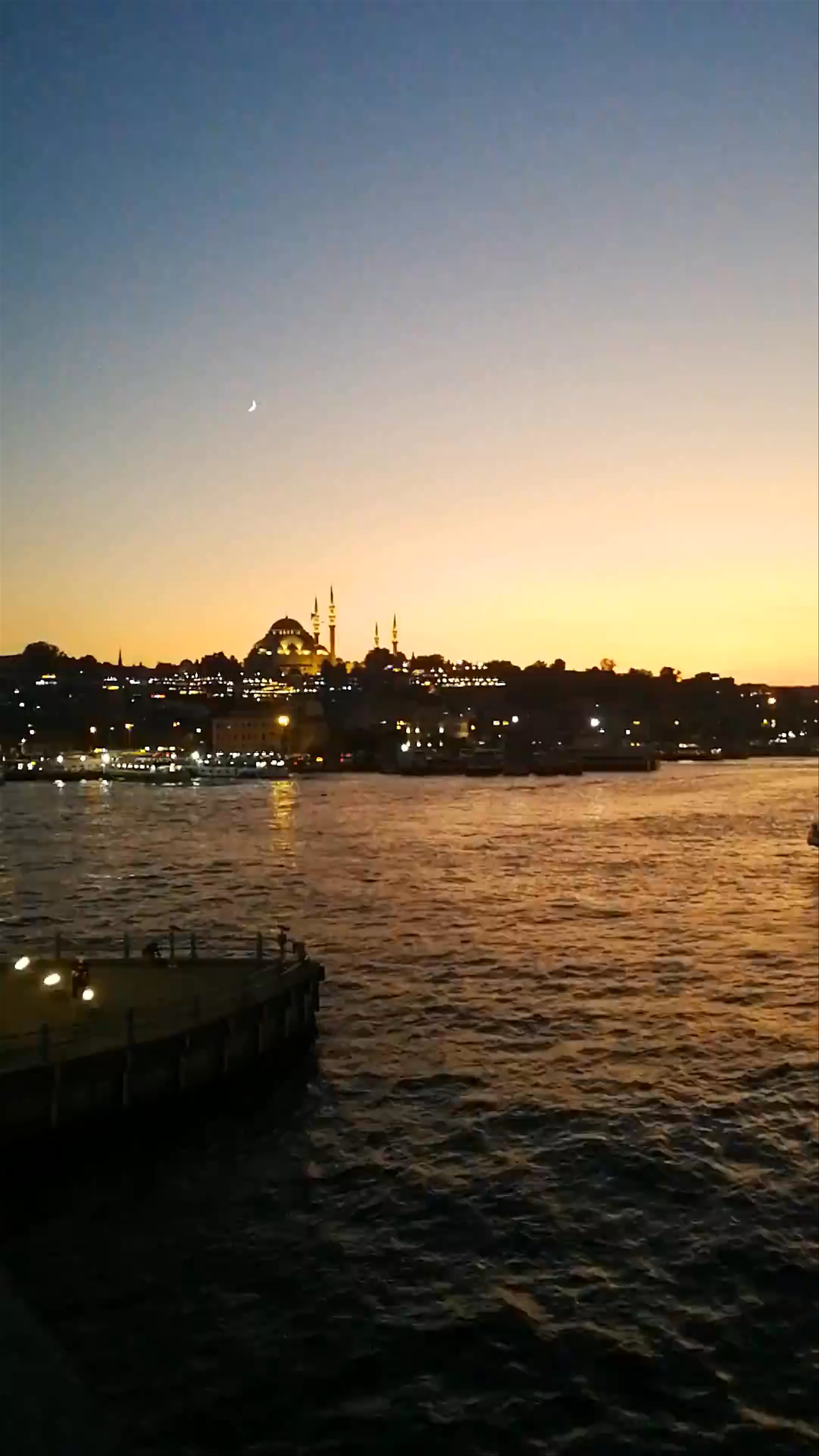 Galata Bridge Sunset: Magical Evening Over Istanbul's Historic Skyline