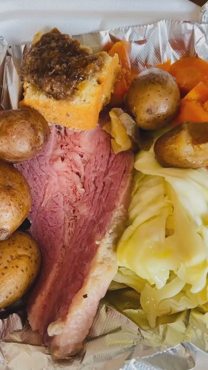Blade & Wave - Corned Beef and Cabbage - Food Trucks Near Me