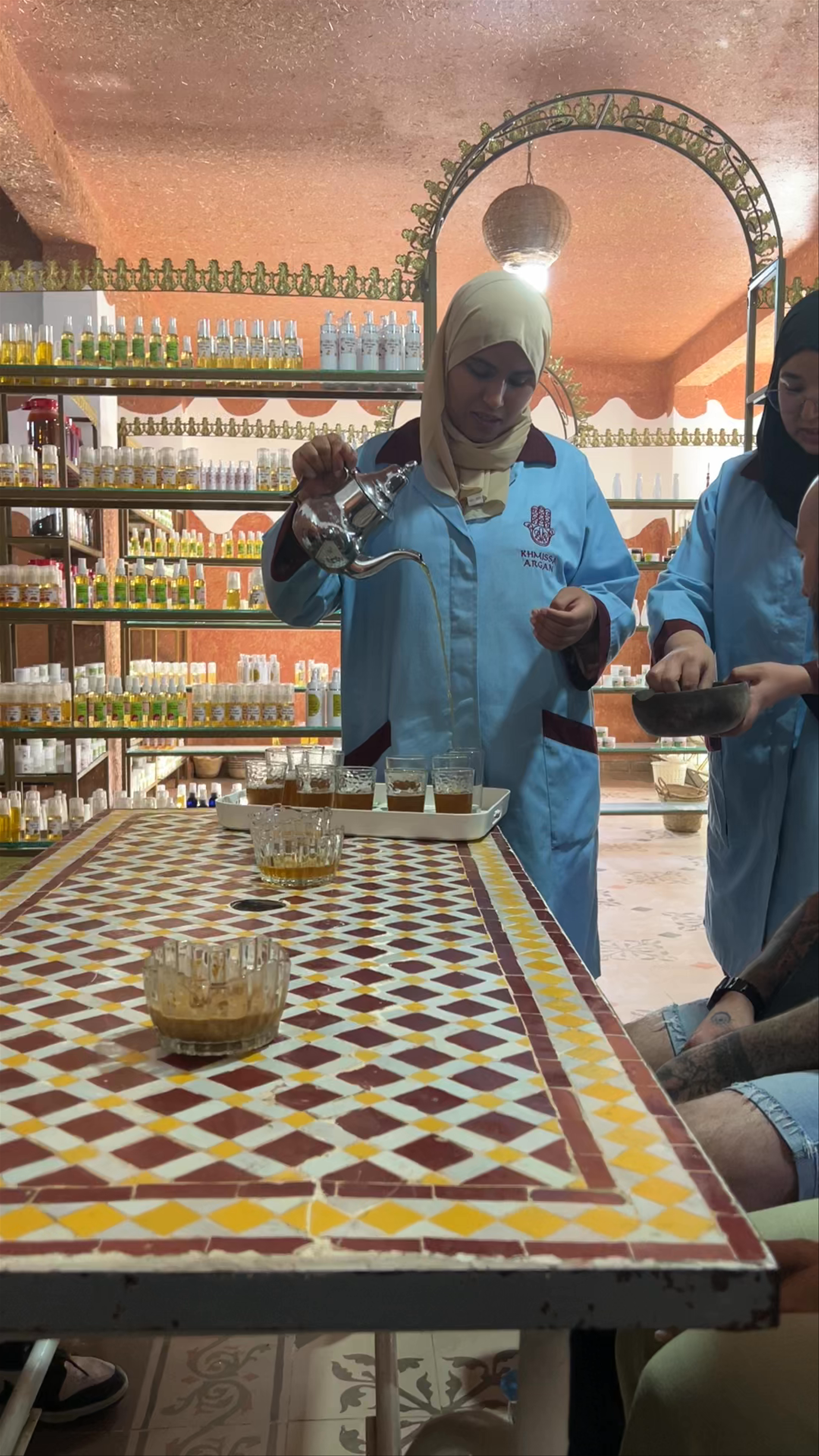 Khmissa Argan - Chez les Femmes Berbères