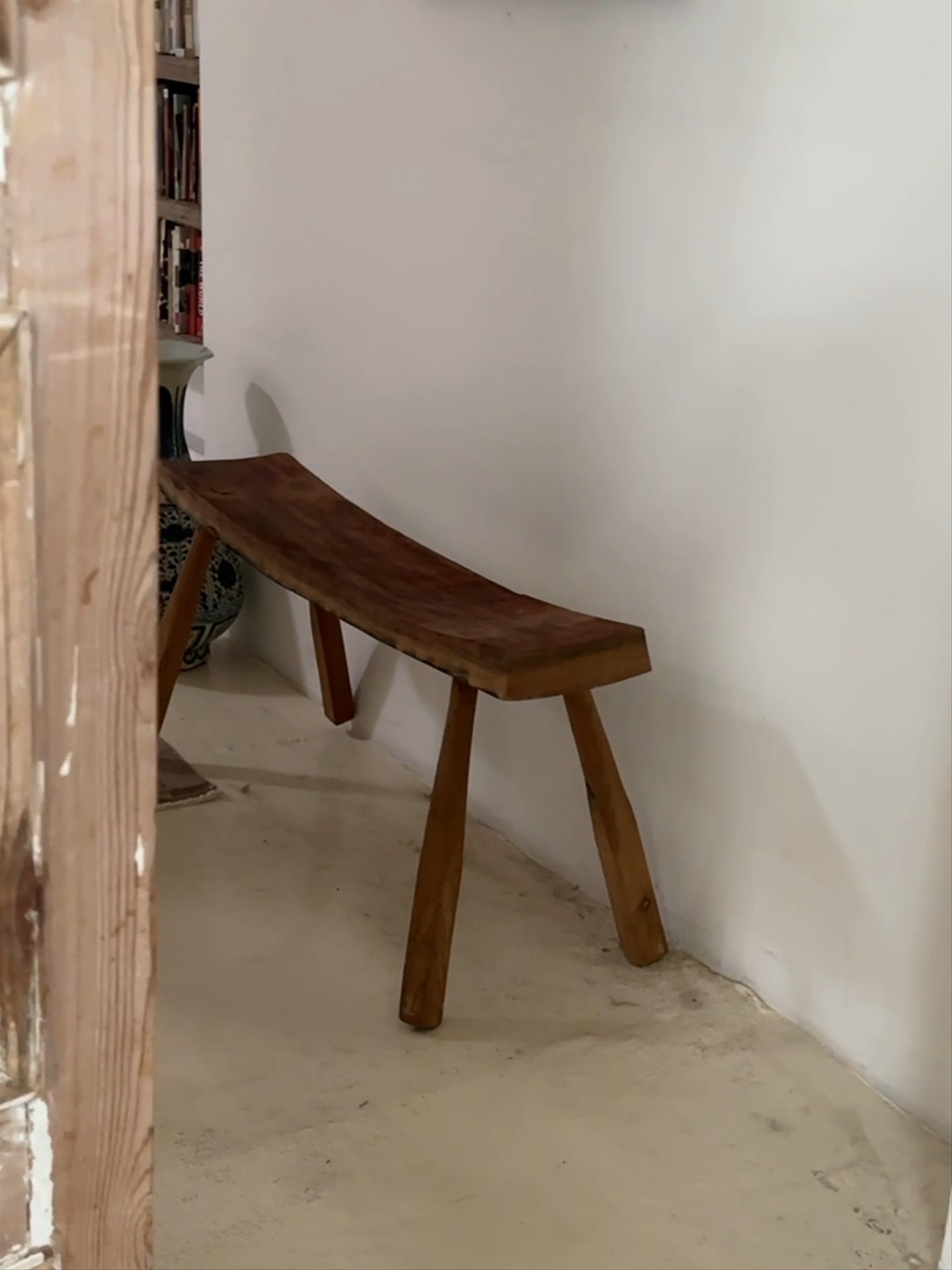 Hungarian Bench