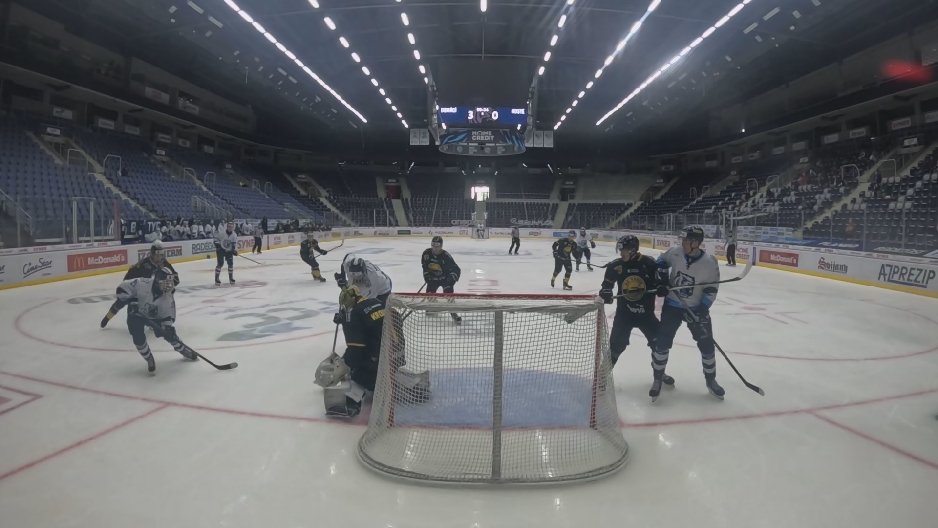 Save with HC Litvinov U20